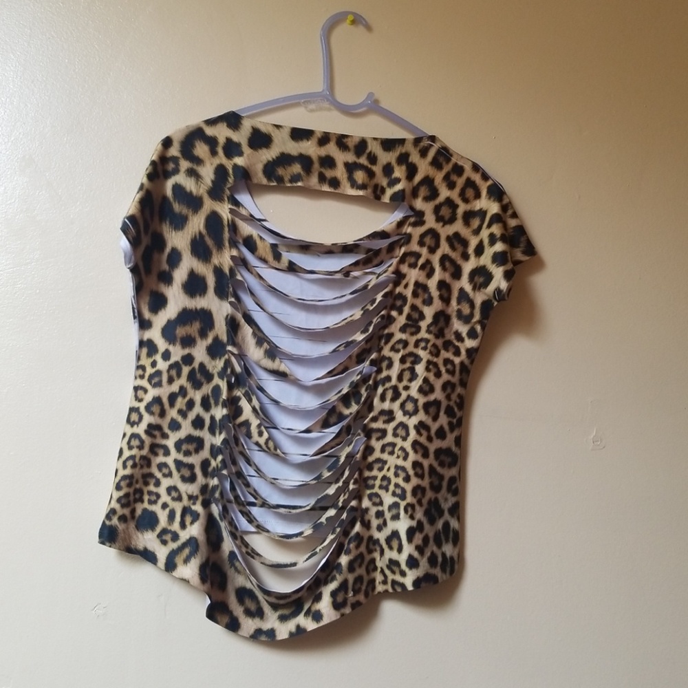 Leopard Print - Picture 2 of 2